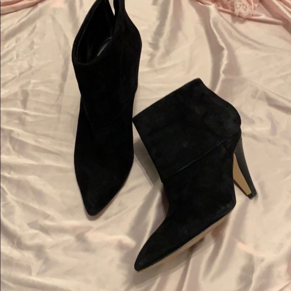 Ivanka Trump shoes boots suede leather 7.5